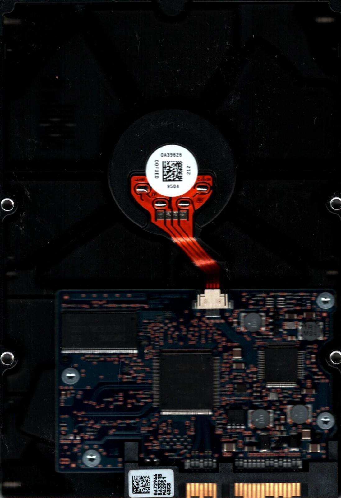 HDS721050CLA362 S/N: HN1AA P/N: 0F10381 MLC: JPT39C 500GB Hitachi CHINA JAN 2010 - Image 2