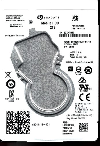 ST2000LM007 P/N: 1R8174-120 F/W: SS22 S/N: ZDZHT 2TB JUN 2021 THAILAND SEAGATE