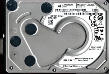 WD40NDZW-11A8JS1 S/N: WX12D WESTERN DIGITAL 4TB THAILAND MAR 2021